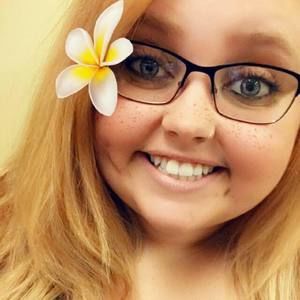 Meet your Posher, Lexi